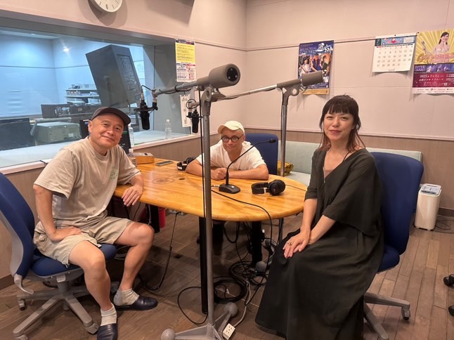 西口のレコ屋から