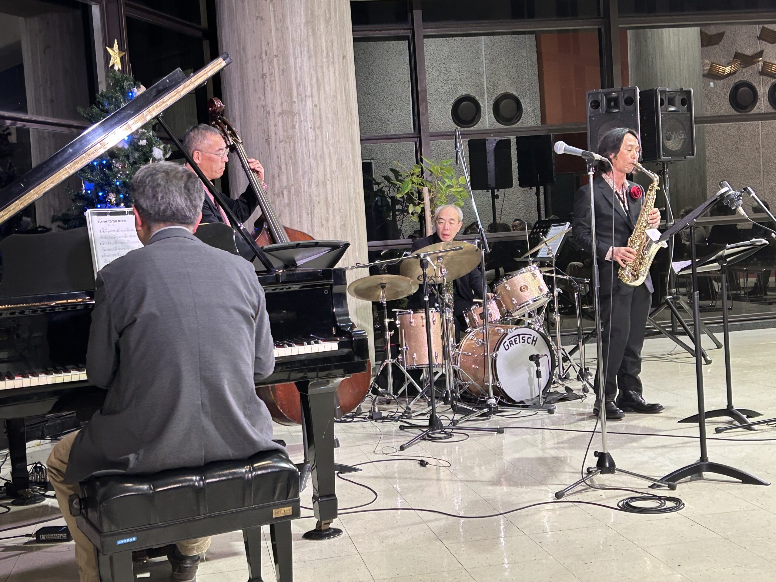 齋藤栞 TOHOKU RHYTHM SECTION